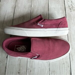 PREOWNED VANS MAGENTA PINK SLIP ON SNEAKERS WOMENS 8.5 MENS 7